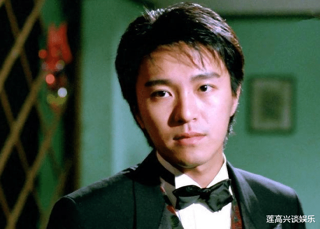 周星驰|周星驰因一部《功夫》跟4人决裂,洪金宝放狠话:不能把别人当狗