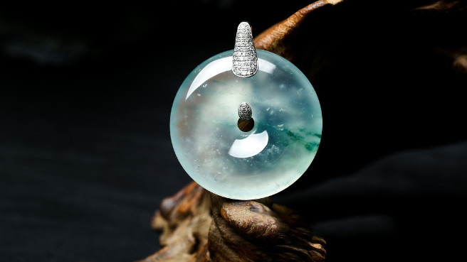 翡翠|聊一聊几种天然翡翠的瑕疵