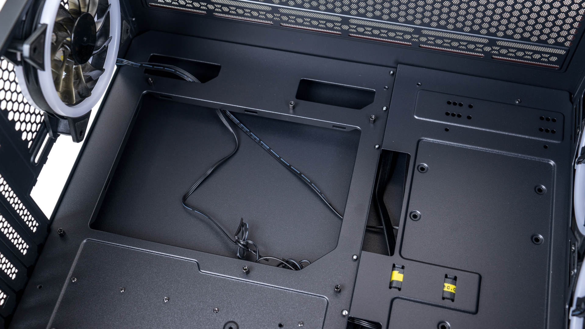 安钛克|散热优等生——安钛克DF 800Flux使用体验