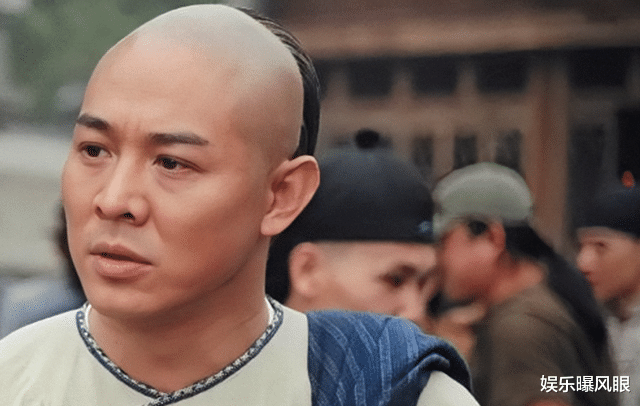 李连杰|59岁李连杰欧洲度假，女儿身高已超其父，曾被曝患抑郁症