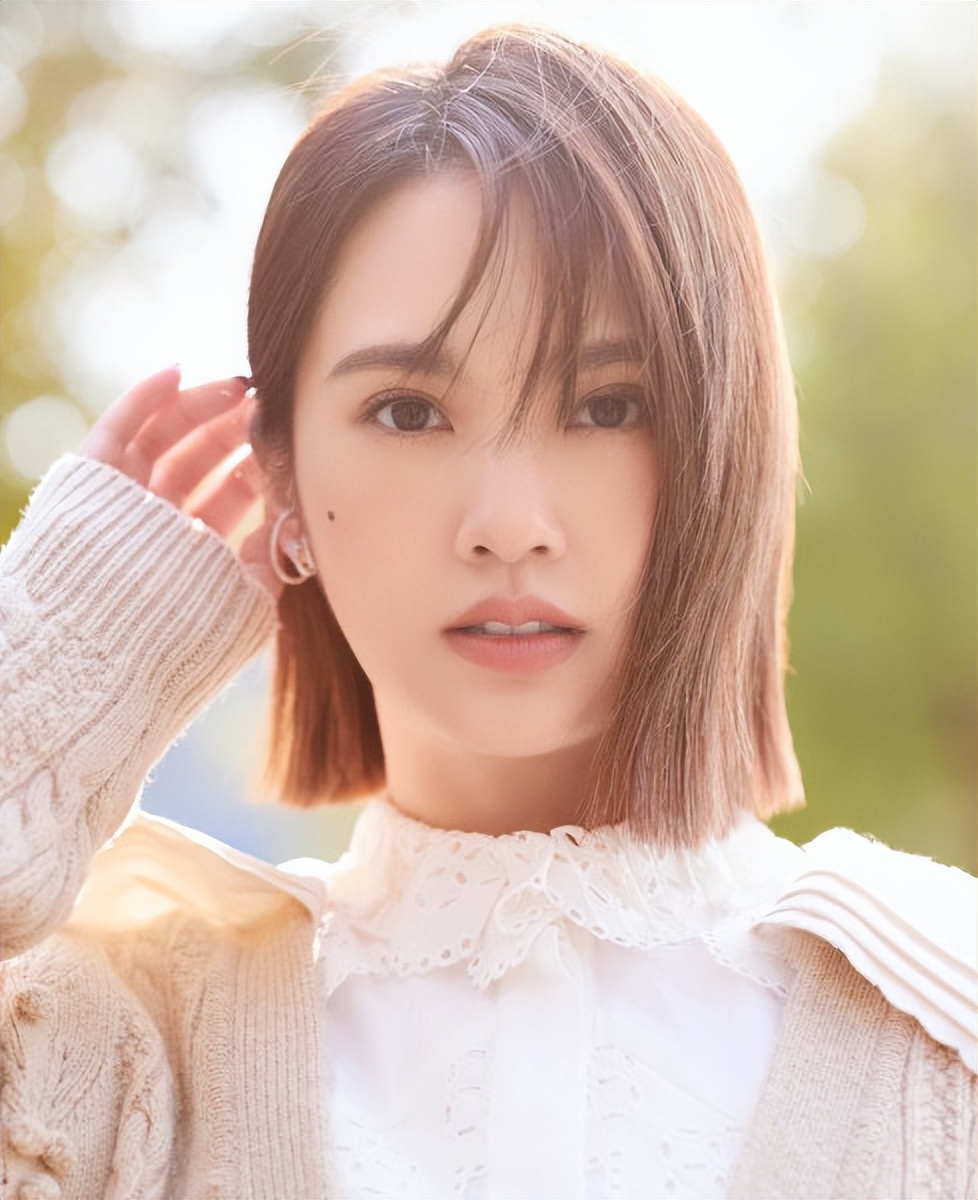 李荣浩|婚后长期异地分居,一年视频一两次,李荣浩杨丞琳靠啥维系感情?