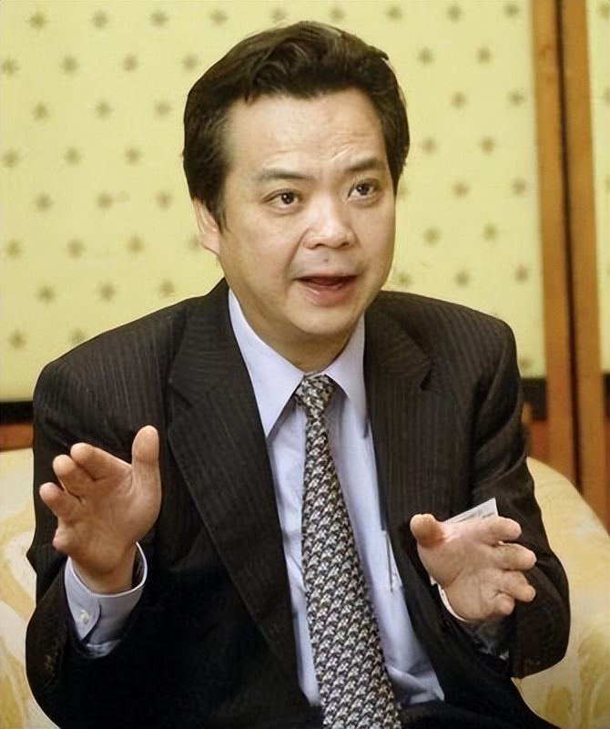 花18亿伦敦买房，再花18亿装修，“重庆李嘉诚”张松桥投资记