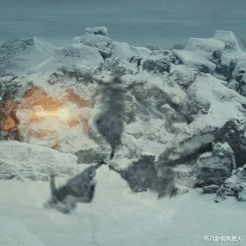 明星|棉拖鞋、运动鞋、无人机、6只手，还有比这些剧更离谱的吗