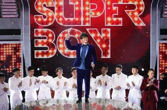 天蝎座 那些出道前后大变脸的明星,最后一位堪称“换人”