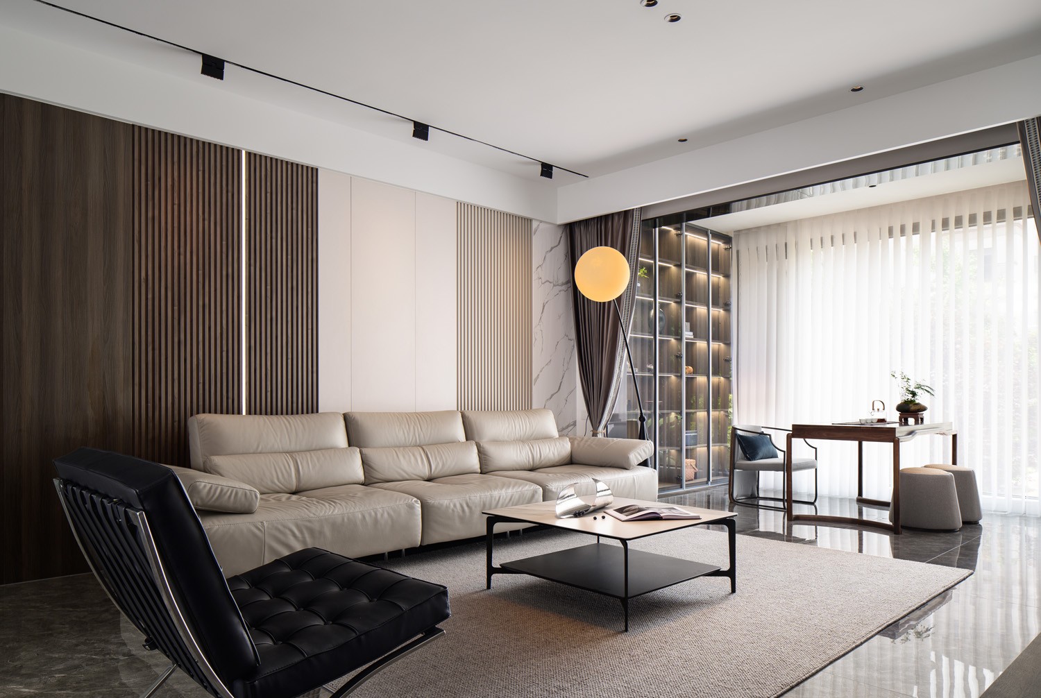 你这背景墙太假了吧!假吗?