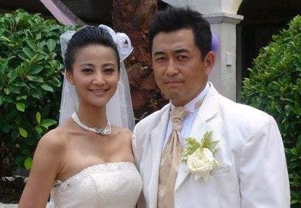 张歆艺|张歆艺母亲爆料:我对王志飞比亲儿子还好,可他就是不愿娶我闺女