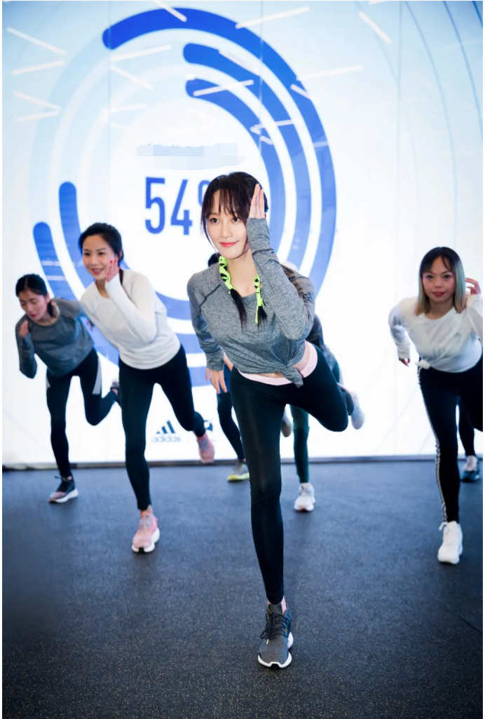 明星 明明长相惊艳，偏偏败给了一张丑嘴，这5位明星的嘴巴太不懂事