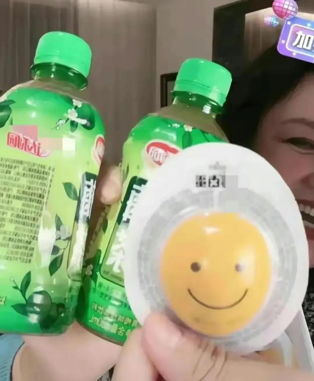 汪小菲|汪小菲近况堪忧,张兰替儿子出席新店开业庆典