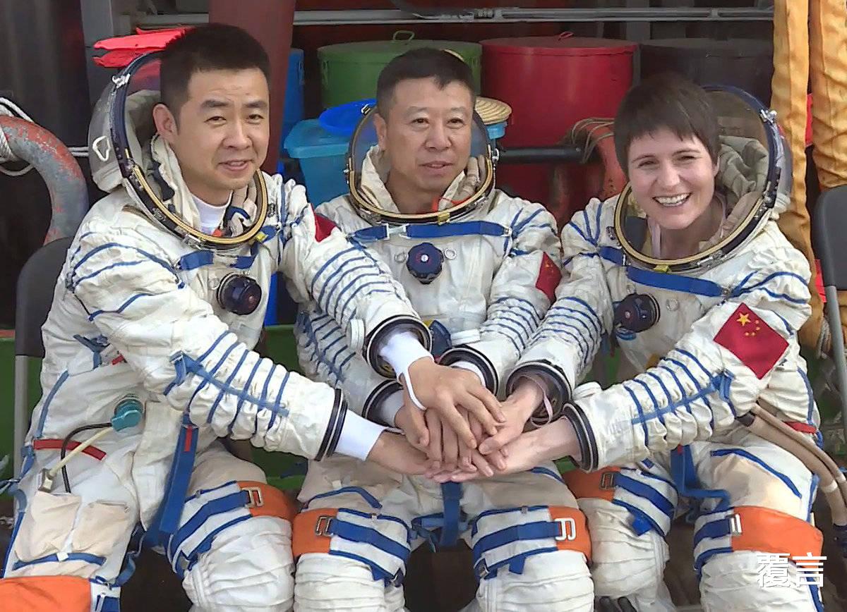 如果,外国航天员想入驻中国空间站,应该允许吗?