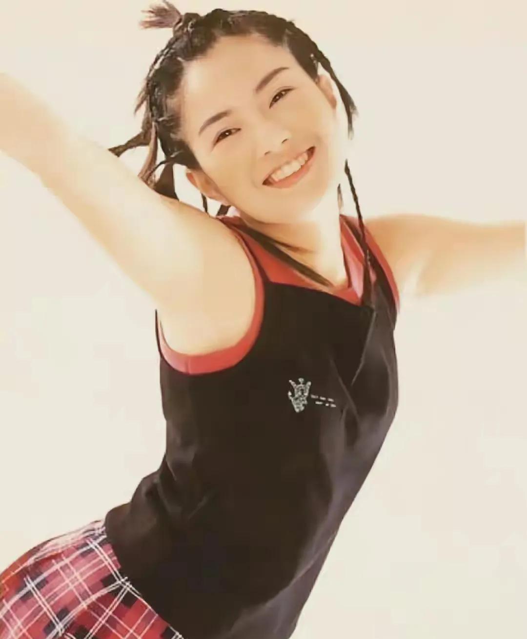 明星|曾经红极一时,如今落魄!8位过气明星现状:卖睡衣、商演、站台