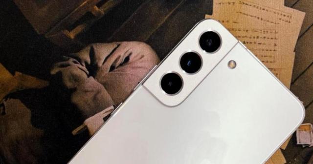 三星|首销获佳绩,三星再抛橄榄枝,S22系列送价值1299元旗舰蓝牙耳机