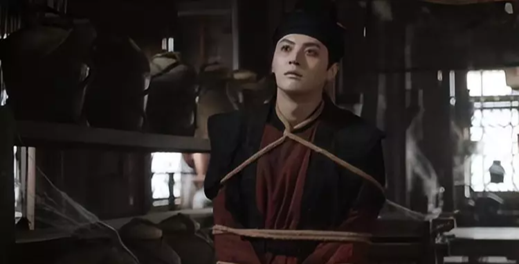 杨志刚|冲着杨志刚追《唐朝诡事录》，却被分饰三角的周骏超圈粉，该火了