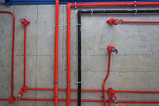 这样装修等于白装了，装完也得重新打掉。水电改造误区详谈。