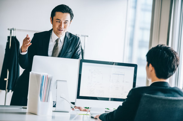 |如何快速地让自己变得更优秀？得到别人的认可