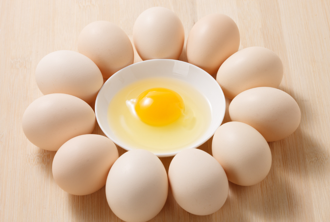 |胆固醇高的人不能吃鸡蛋？白壳鸡蛋的营养高？一文带你了解真相