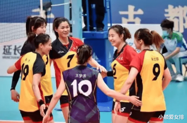 教练|中国女排一金牌教练再晋升！成为教练员老师的他，网上风评大反转