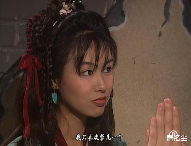 朱茵|古装剧满屏丸子头，再见不到朱茵这种“小辫子+发带”的灵动了