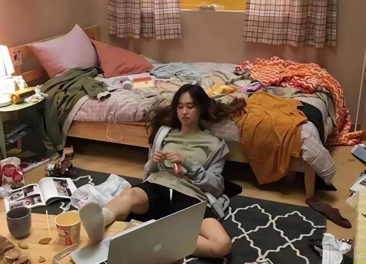 不管年龄多大,女人有这些邋遢习惯,非常拉低颜值,你占了几个?