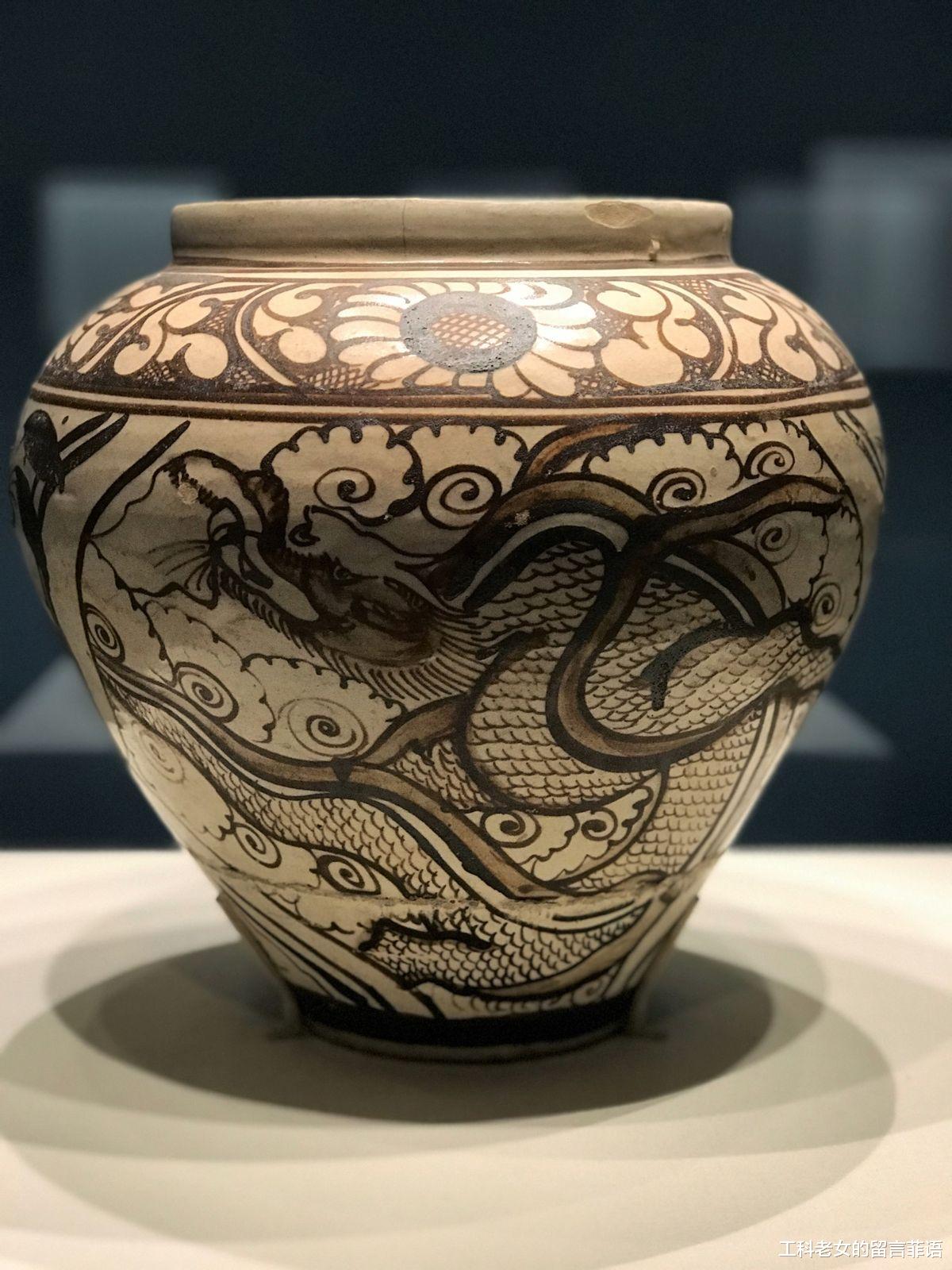 元代|国博元代陶瓷展:不只元青花,瓷器品种多着呢