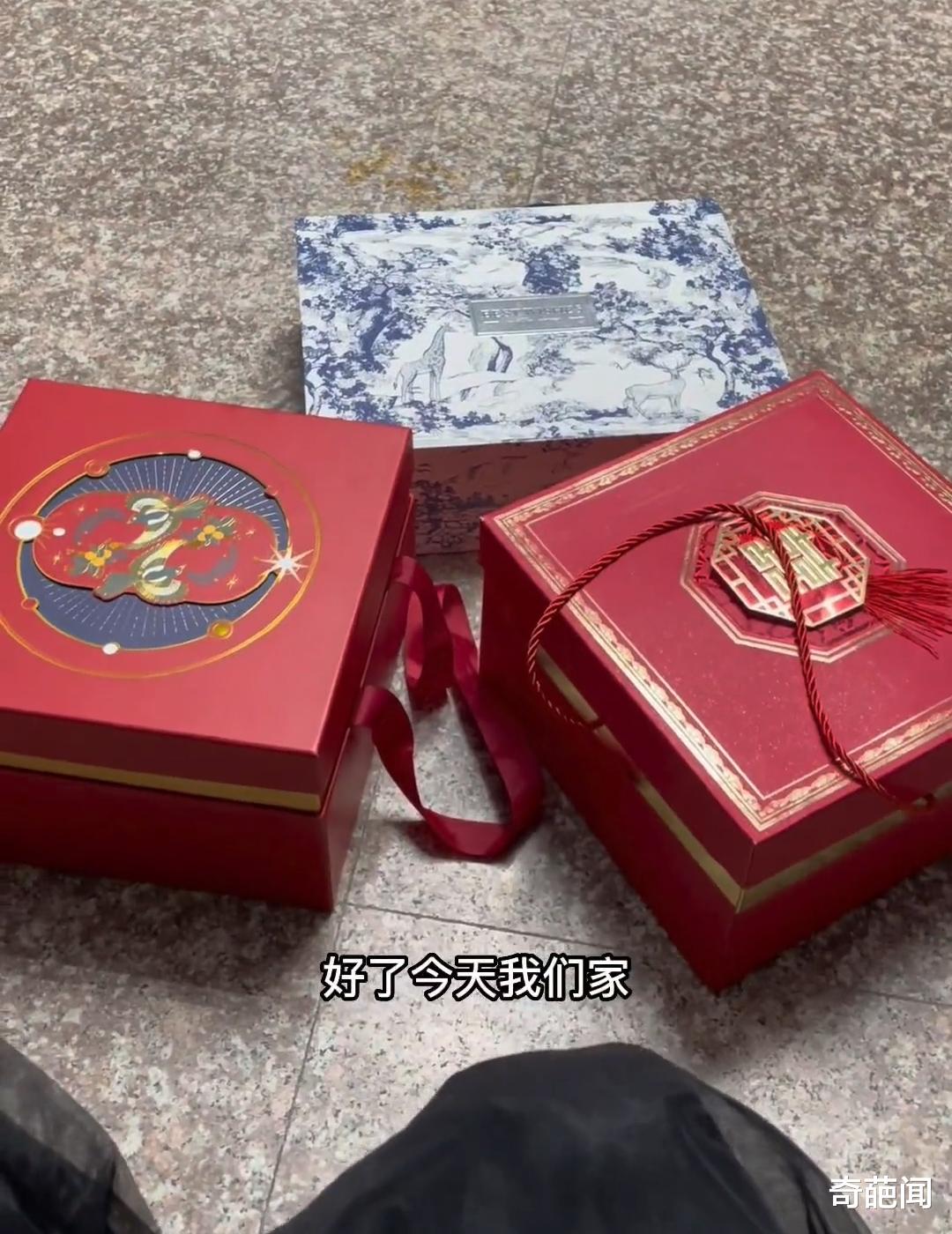 浙江女子晒三场婚礼收到的回礼,看到里面的礼品后网友直言羡慕了