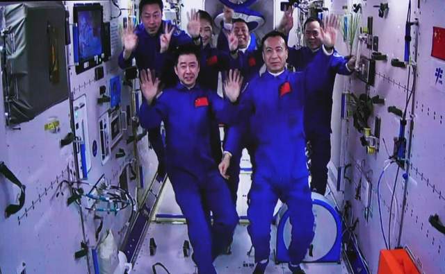 神十五已出实验成果!外媒炒作中国空间站扩展计划,可我们都没定