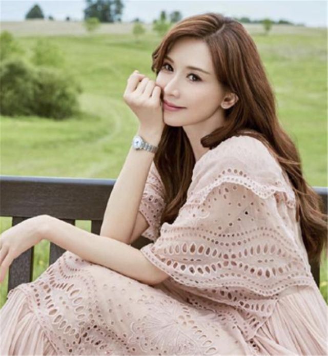 林志玲|林志玲卷入张庭风波后传好消息,拖欠400万通告费的公司被执行