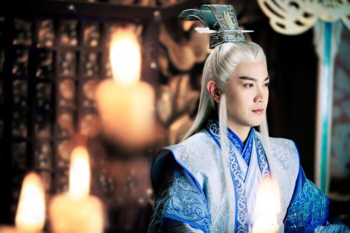 滤镜|满屏“白发美男”，没了滤镜和好造型，高颜值男星也阴沟里翻了船