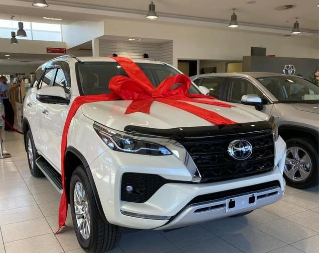 丰田普拉多|2022款丰田"小普拉多"来了!带2.