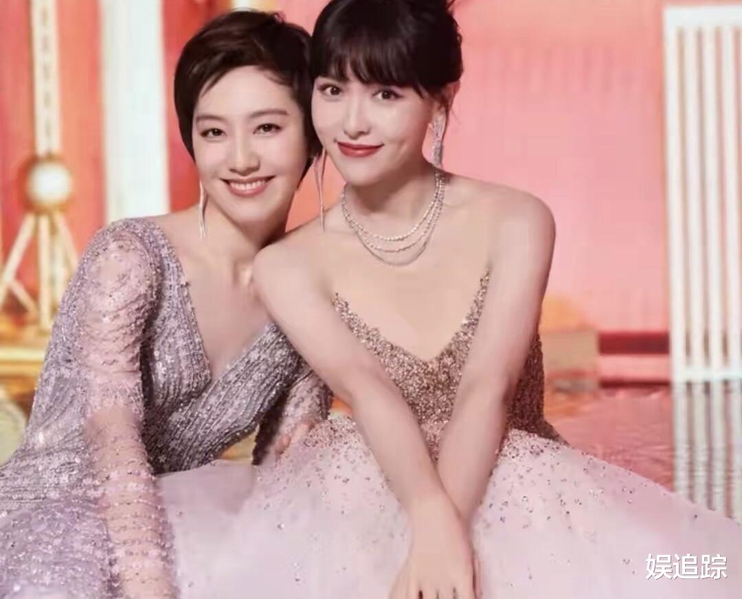 唐嫣|明星跨界“无证上岗”,唐嫣主持东方卫视春晚惹争议