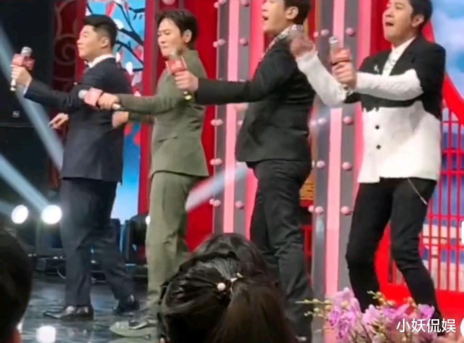 辽宁省|2023年辽宁春晚笑星云集,众多老艺术家参加,语言节目还得看辽宁