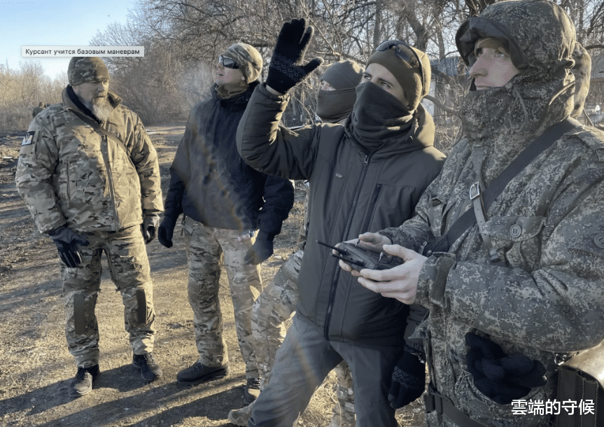 俄军|如何用大疆无人机，俄军教官秀技巧，引发战场革命，前线供不应求！