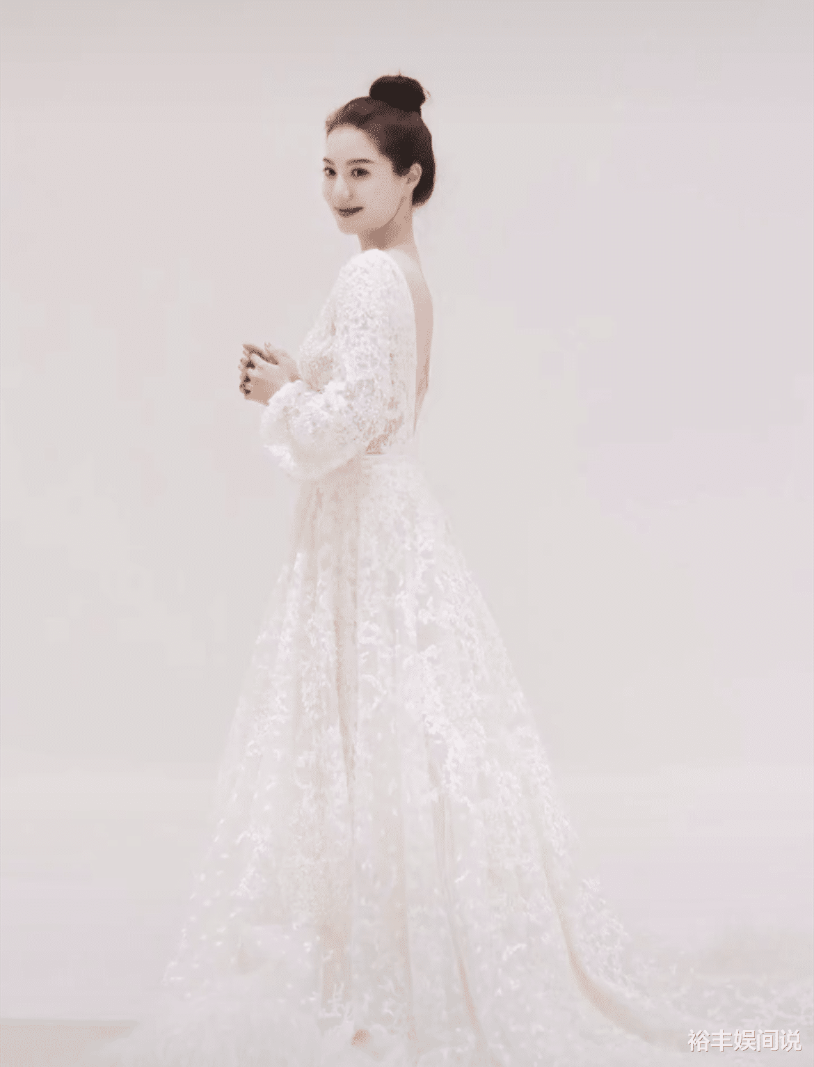 刘诗诗|猴哥妻子何钰欣备婚日记，婚纱50万，婚鞋2万多，刘诗诗同款秀禾