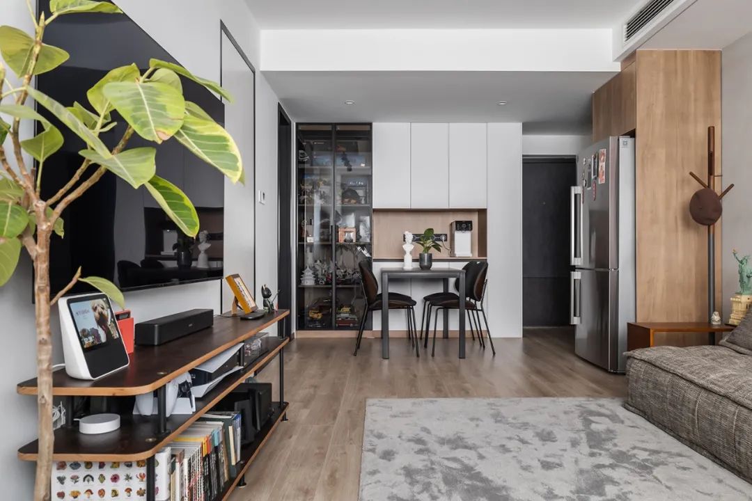 两室无厅改造一室一厅,成就70㎡婚房