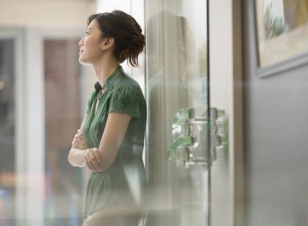 |我，30岁大龄剩女，被领导“白嫖”几个月才幡然醒悟，发誓把自己嫁出去