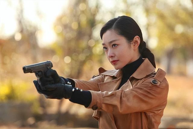 韩栋|谍战剧《蜂巢》上映有望,韩栋宋轶合作揭秘,或成预定爆款