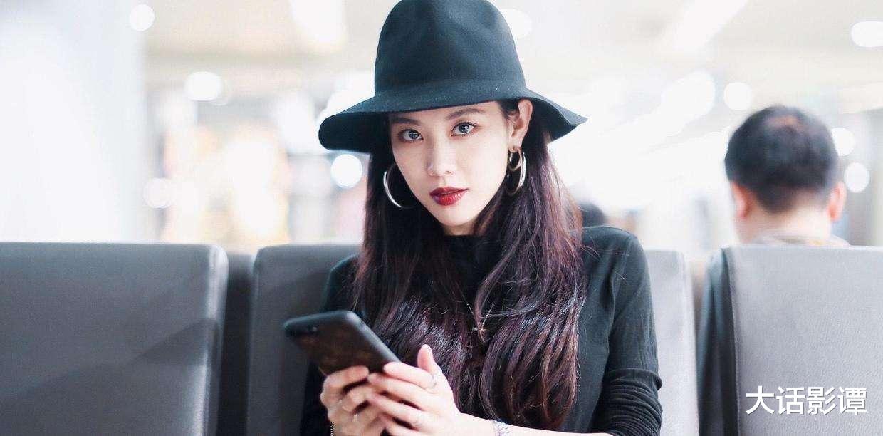 王霏霏|王霏霏、魏哲鸣主演的奇幻爱情寓言剧《奇妙正在书入中》即将来袭