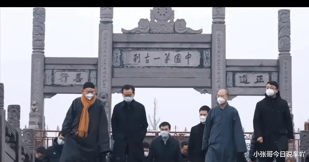 王健林|王健林近况被曝光!疑似身体出现问题,皮包骨头令人担忧