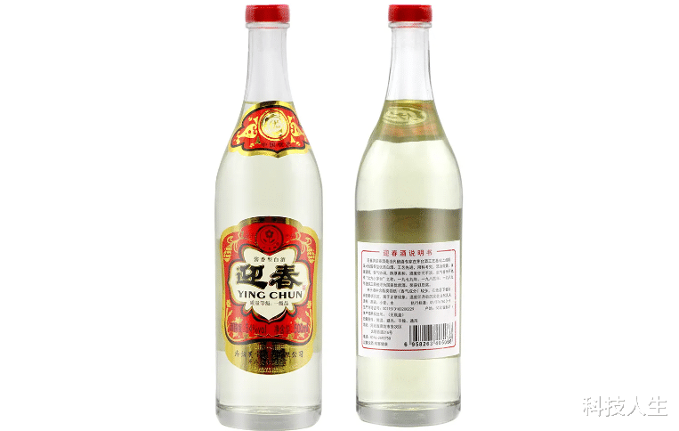 辽宁66岁大爷,大方晒家中酒库,内行人:这大爷不一般