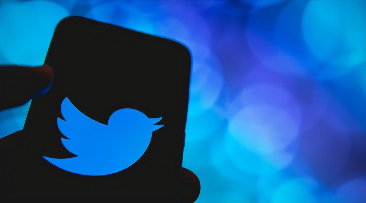 saas|Twitter 的版权系统似乎被打破了，因为在平台上发布了完整的电影