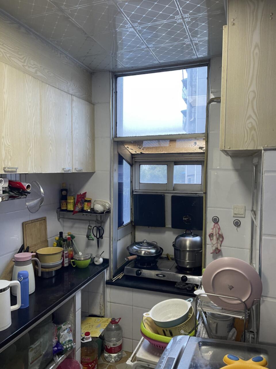 小户型做不到断舍离怎么办？那就学她家，将空间利用到极致