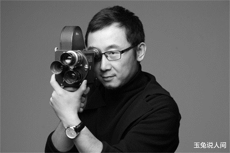 胡蝶|“央视美女主持”胡蝶:嫁大12岁的导演,孕期分居,7年后怎样了