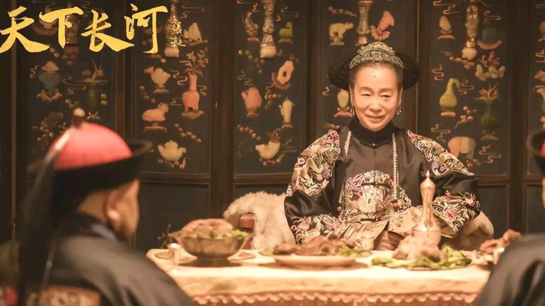 奚美娟|女演员长相有多么重要？看奚美娟和斯琴高娃就知道了：慈禧和孝庄