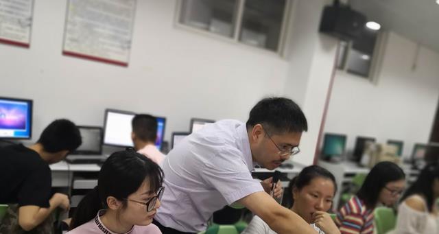 招聘|研究生迎来好消息,一些编制岗位对研究生招聘,部分岗位无需笔试