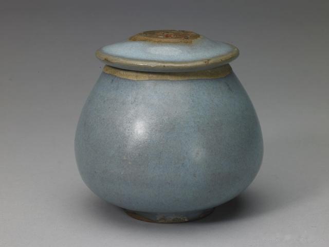 |不同年代的鸡心罐瓷器如何断代