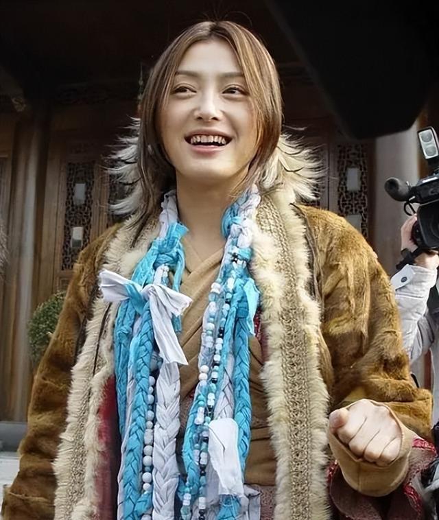 明星 好笑又心疼，明明是花容月貌的女明星，却个个都被离奇造型给坑了