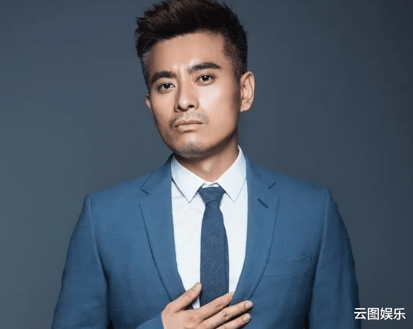 陈龙|上海解封众星扎堆出行,陈龙携妻儿回父母家,李湘母女名牌店购物