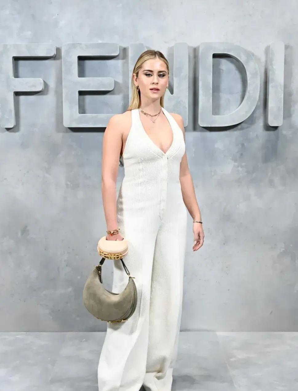 花琪|最美姐妹花琪亚拉法拉格尼和瓦伦蒂娜法拉格尼