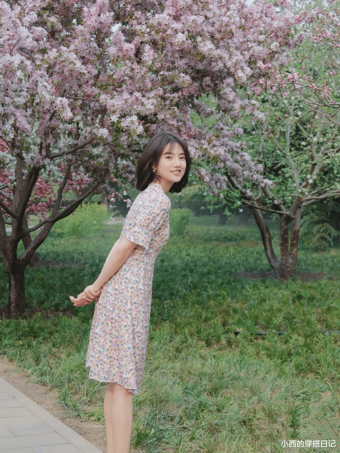 美丽 避坑指南：短发女人的5种搭配方法，时髦又高级