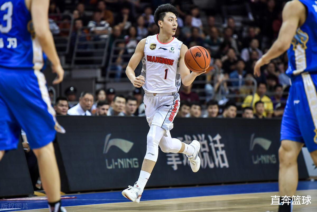 广东男篮|下午17点，广东男篮官宣惊喜，杜锋爱将终于回归，赵继伟麻烦了