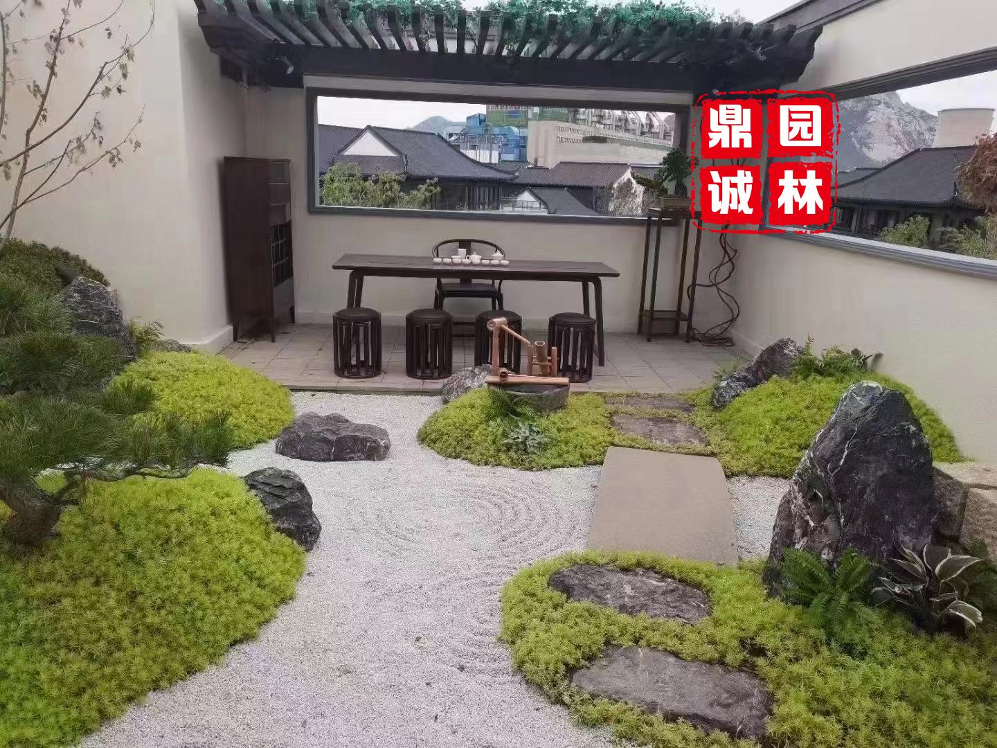 独特的黑山石打造庭院日系建筑枯山水风格